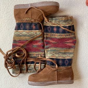 NWT Steger Mukluk handmade in Minnesota.
